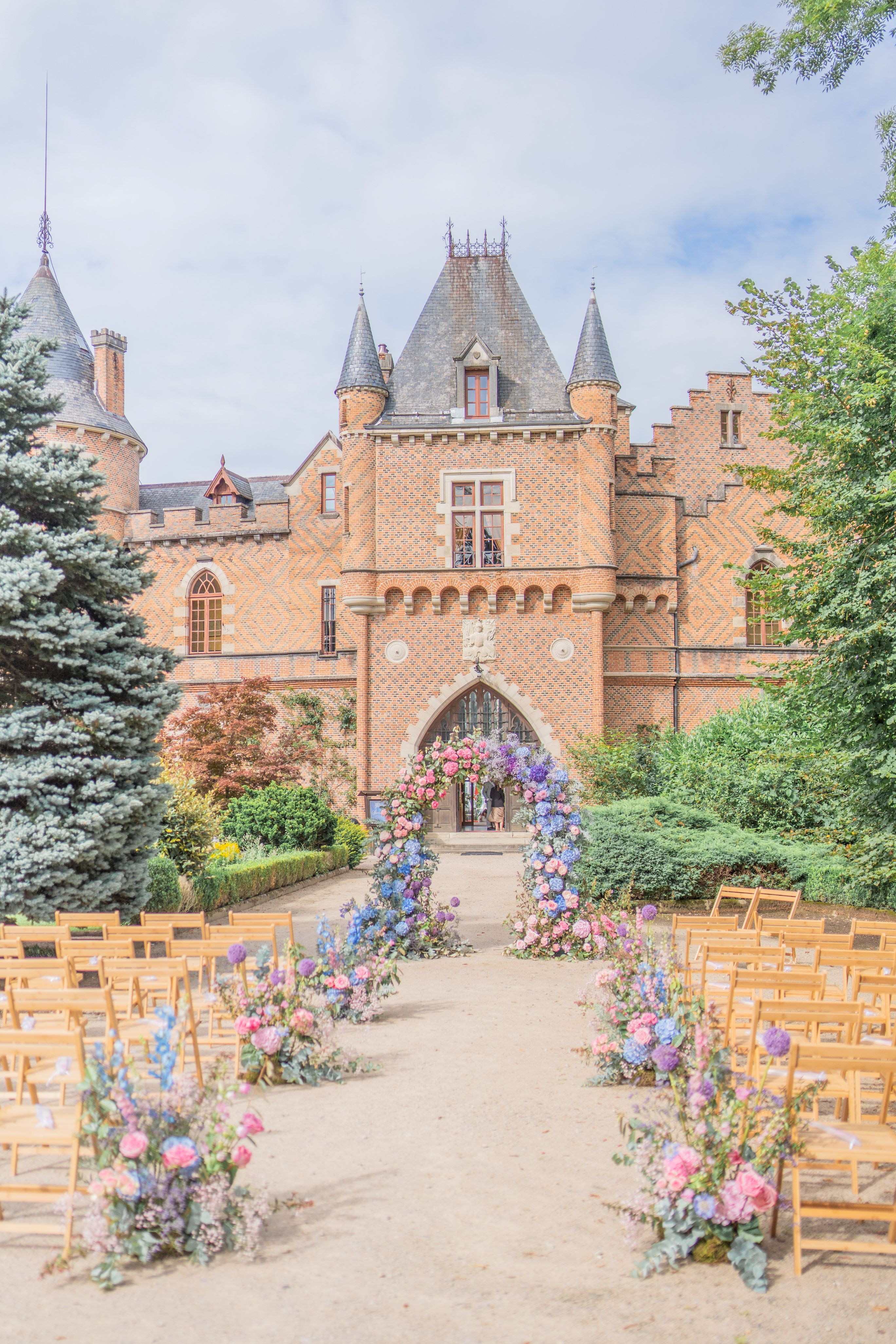 Cérémonie laïque au Chateau de Maulmont